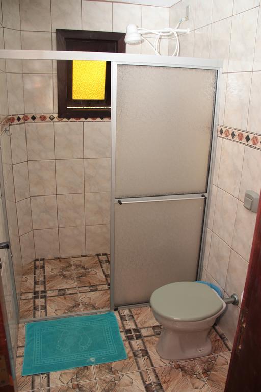 Residencial Aracua Hotell Bombinhas Rum bild