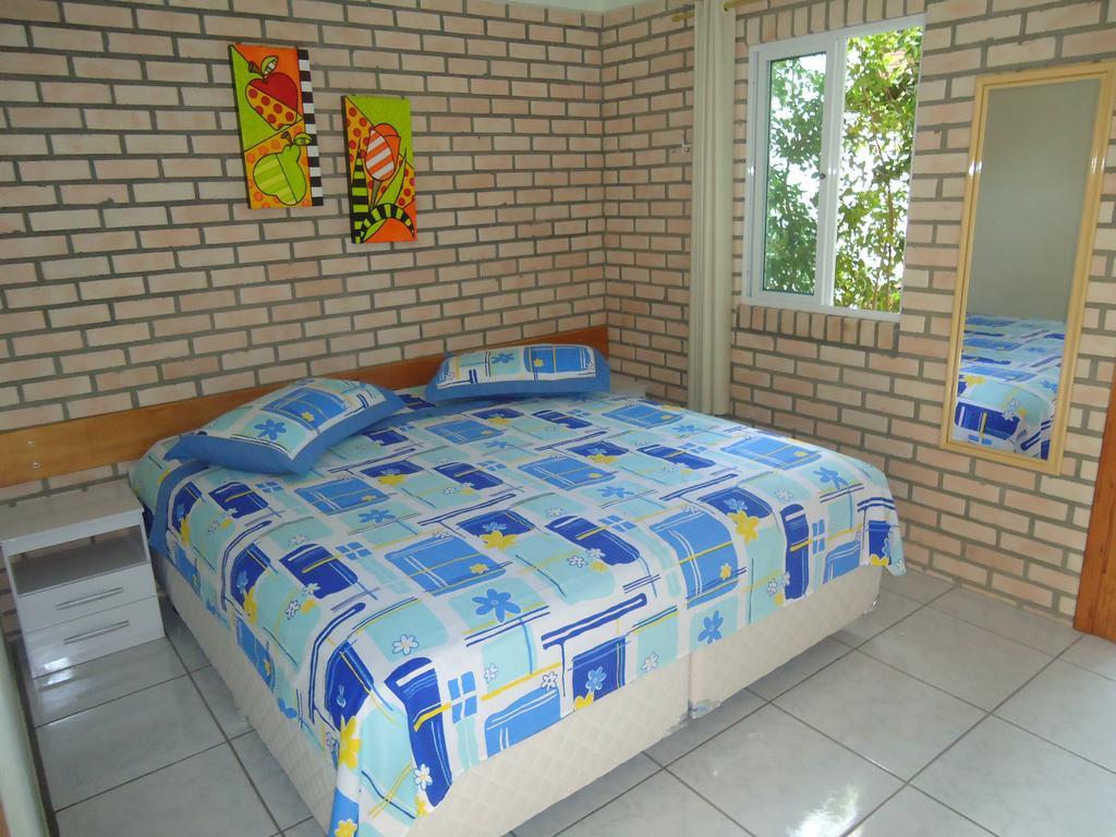 Residencial Aracua Hotell Bombinhas Rum bild